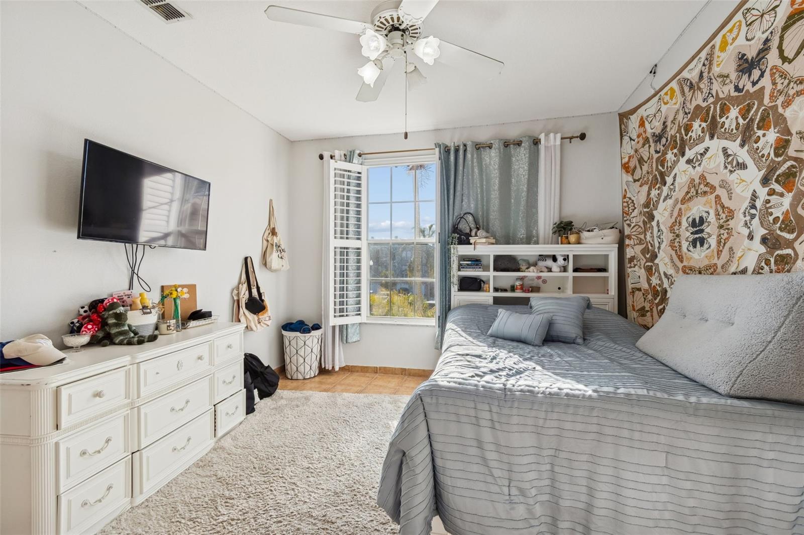 Image 30 of 62 For 2786 Countryside Boulevard 2