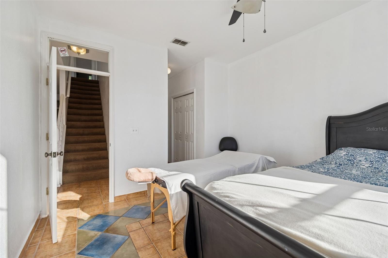 Image 34 of 62 For 2786 Countryside Boulevard 2