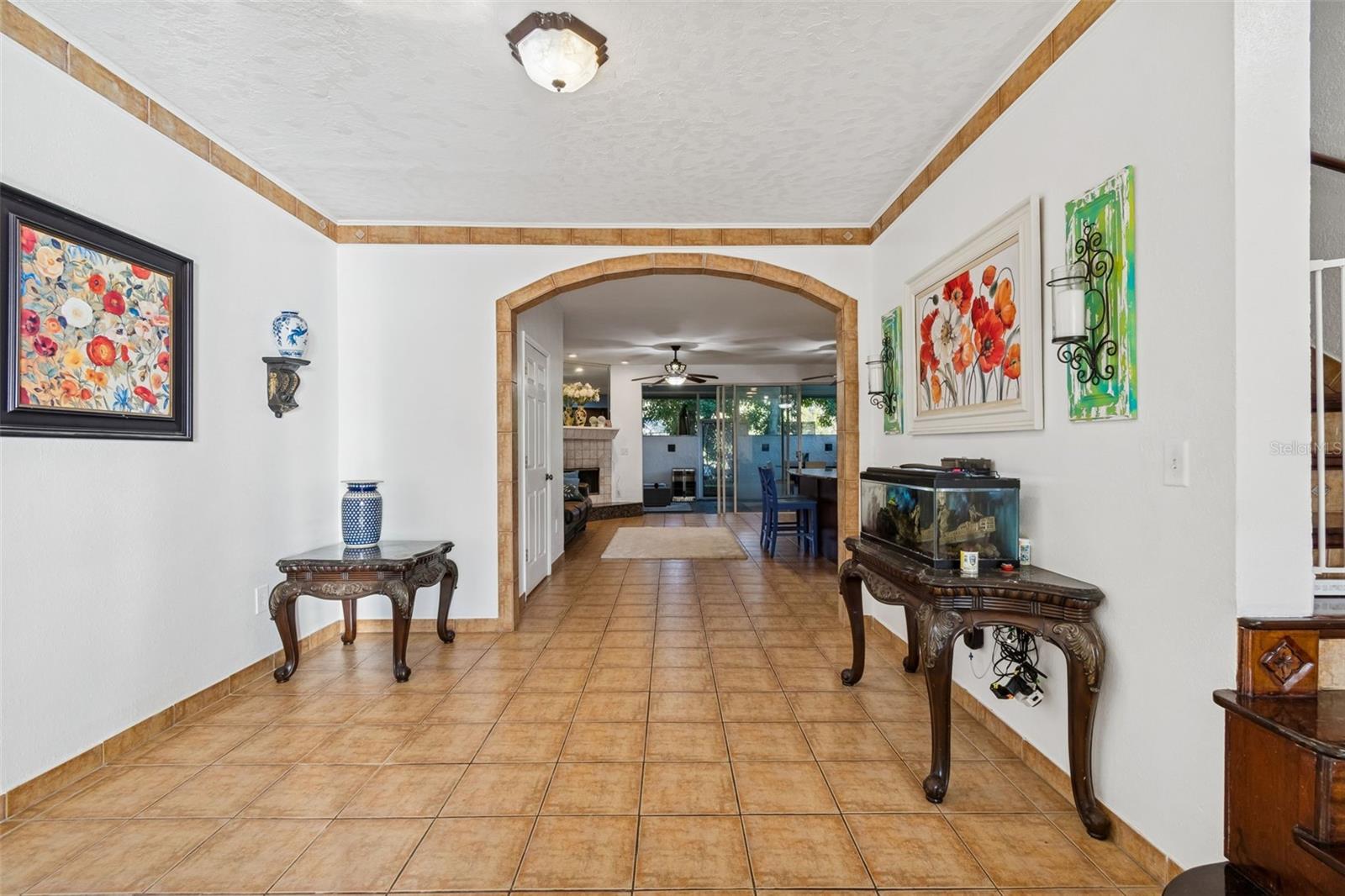 Image 7 of 62 For 2786 Countryside Boulevard 2