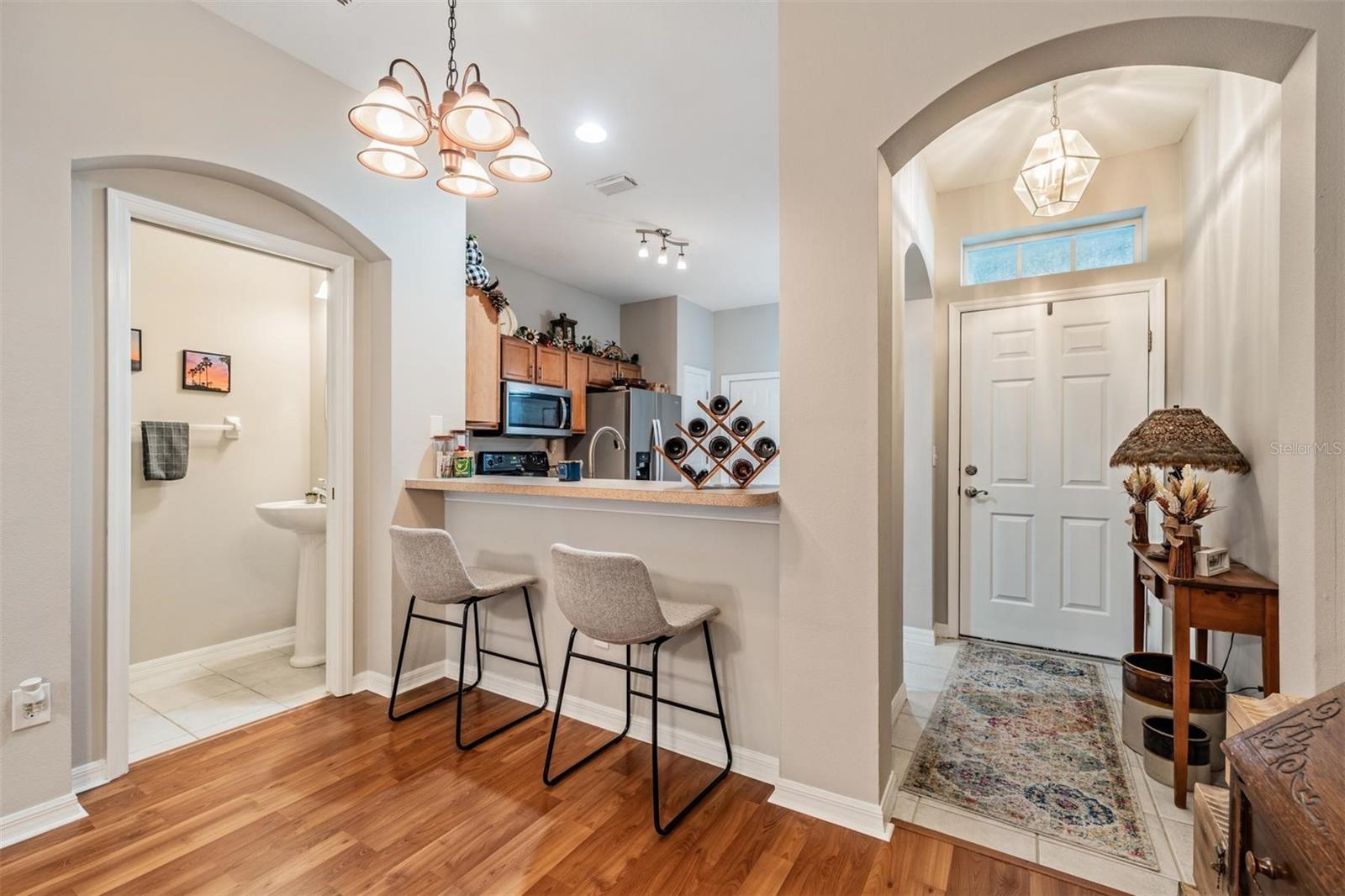 Image 16 of 27 For 2445 Earlswood Court