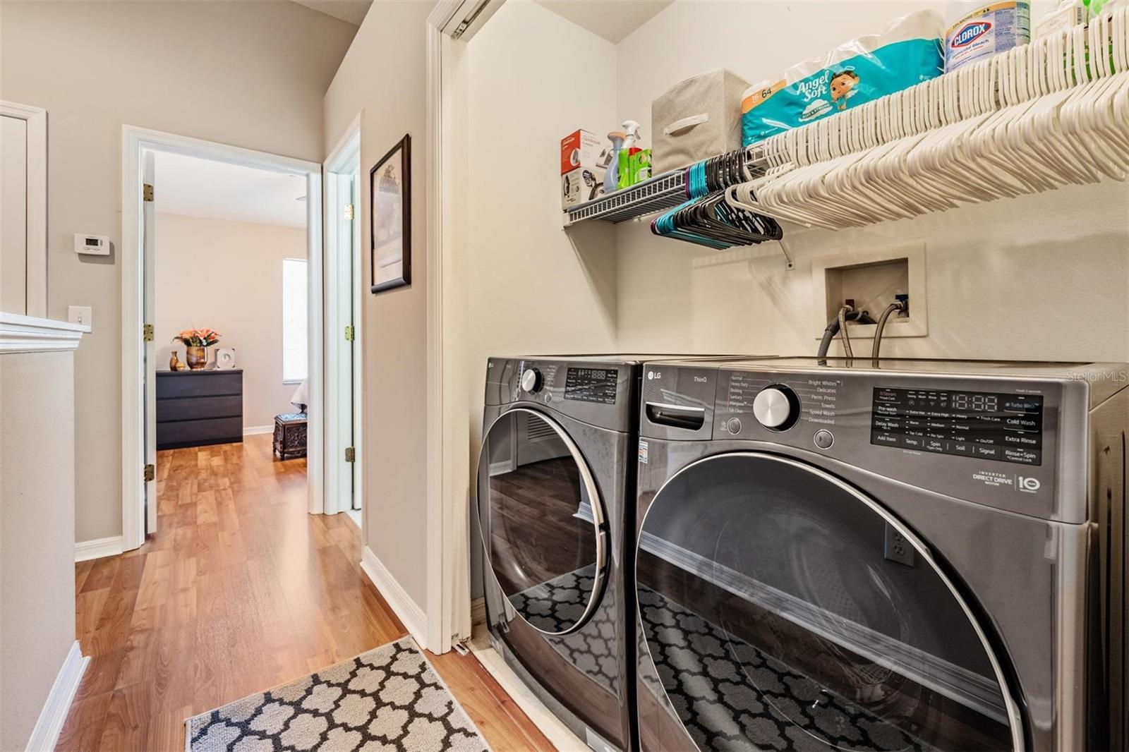 Image 9 of 27 For 2445 Earlswood Court