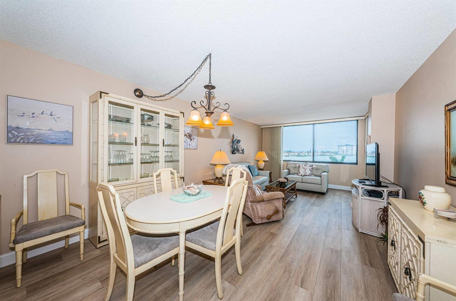 Image 7 of 25 For 6218 Palma Del Mar Boulevard S 507