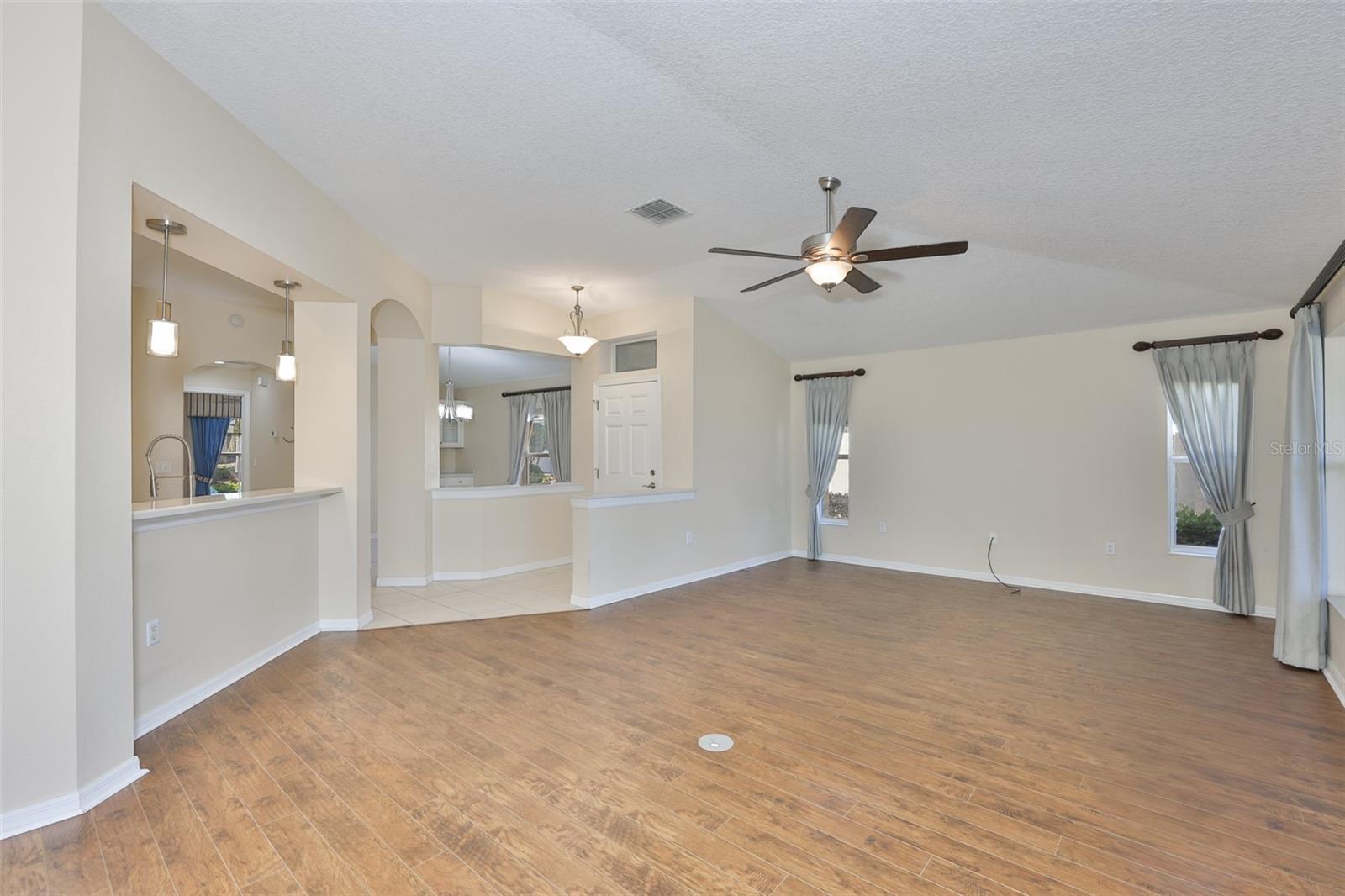 Image 14 of 71 For 2119 Grantham Greens Drive