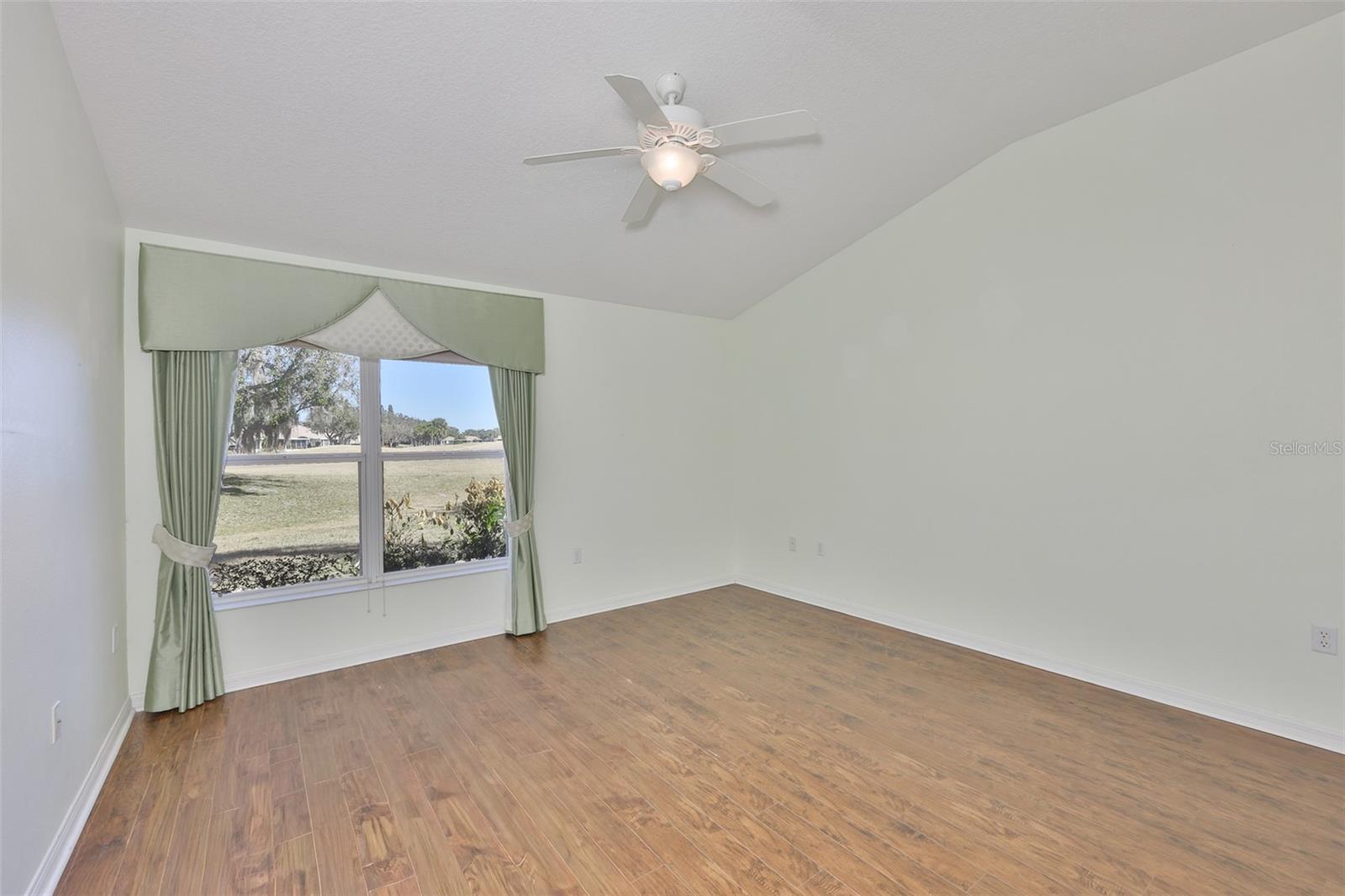 Image 17 of 71 For 2119 Grantham Greens Drive