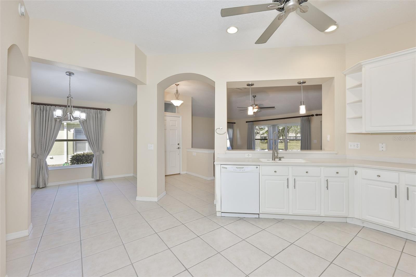 Image 5 of 71 For 2119 Grantham Greens Drive