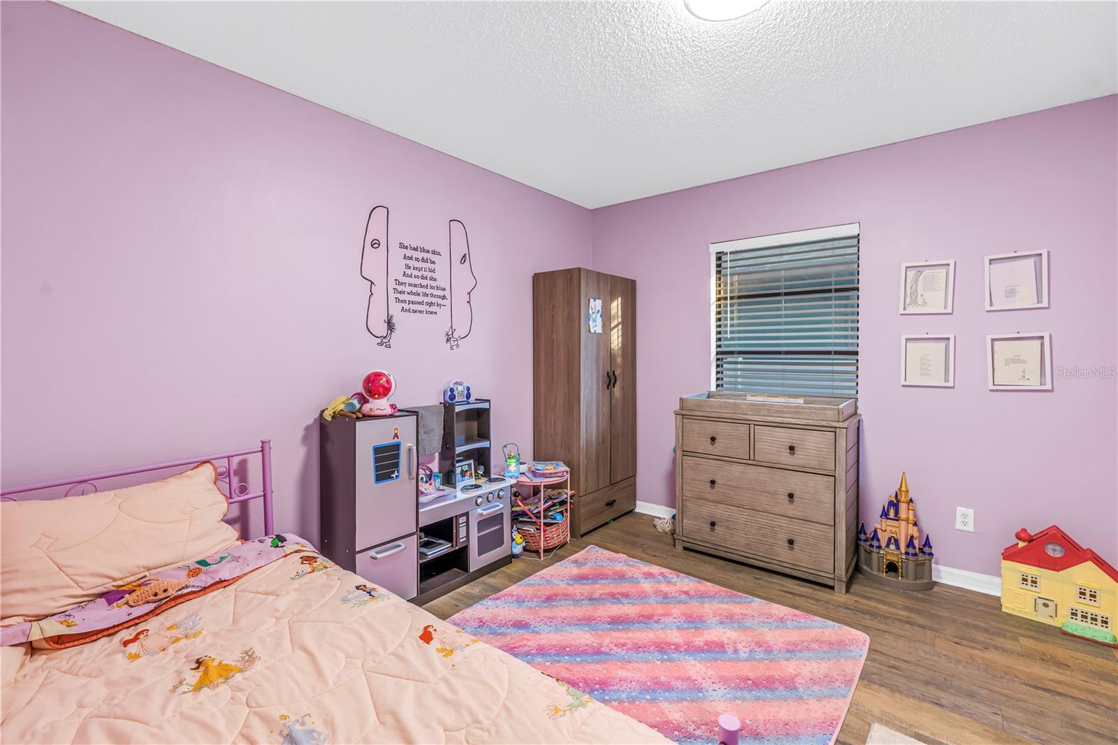 Image 27 of 39 For 3000 Dr Martin Luther King Jr Street S