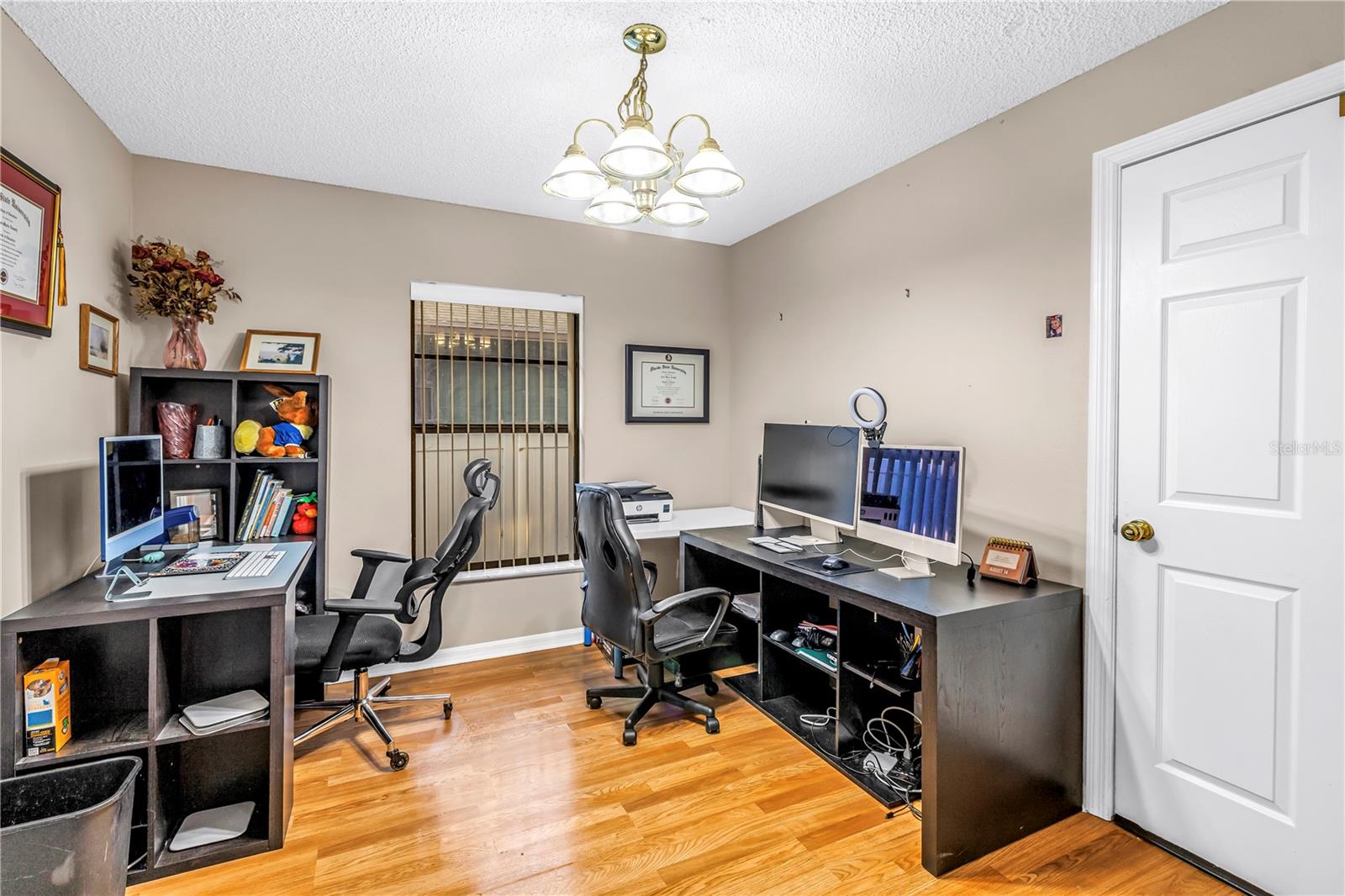 Image 29 of 39 For 3000 Dr Martin Luther King Jr Street S