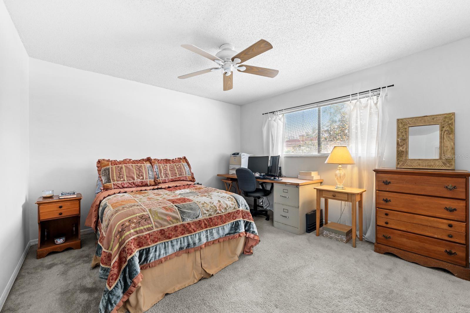 Image 16 of 42 For 625 Fayette Drive S