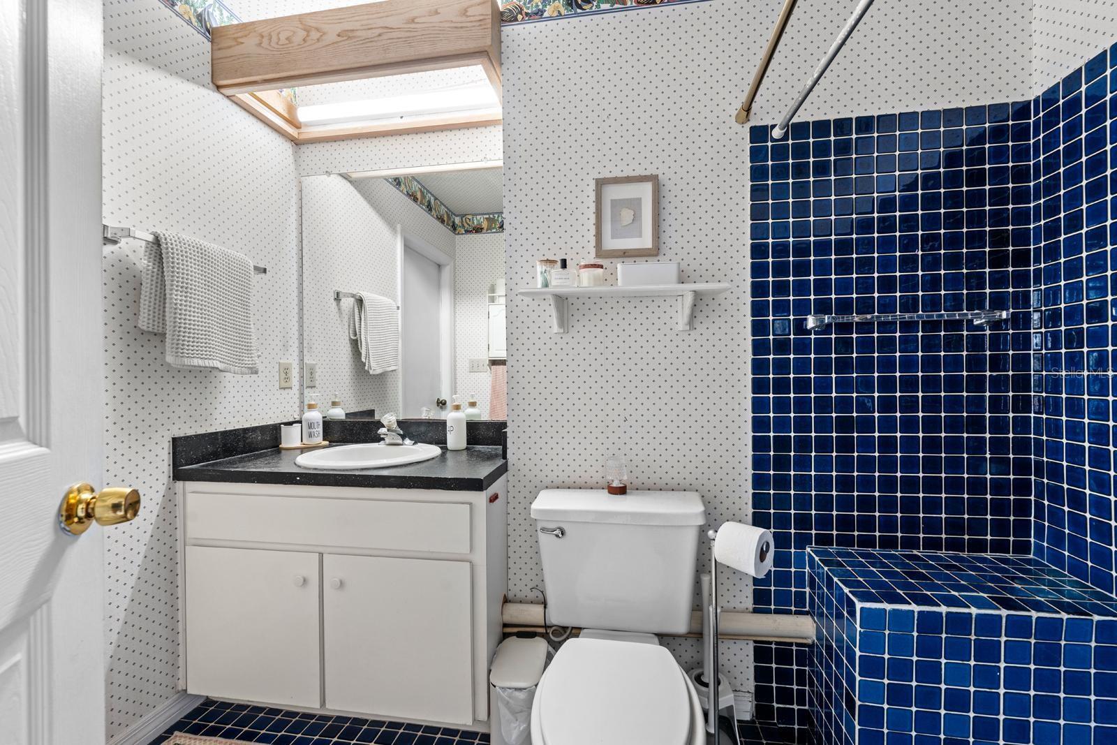 Image 33 of 42 For 625 Fayette Drive S