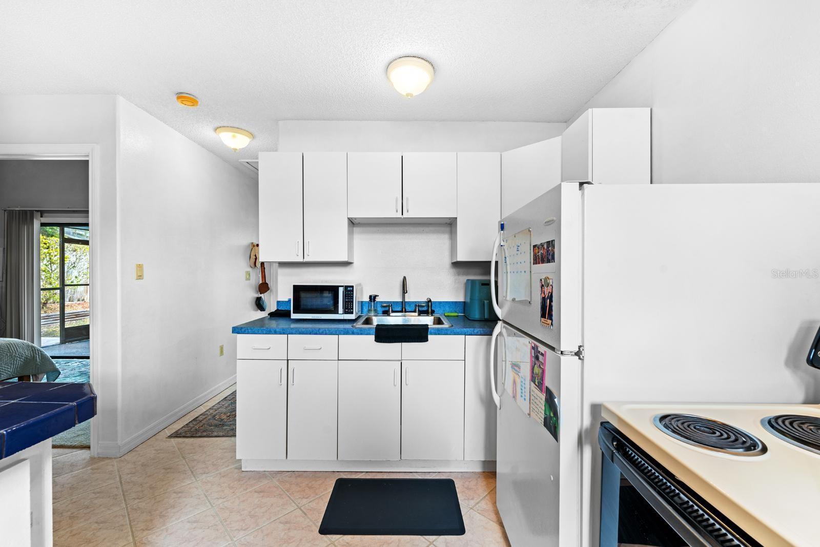 Image 35 of 42 For 625 Fayette Drive S