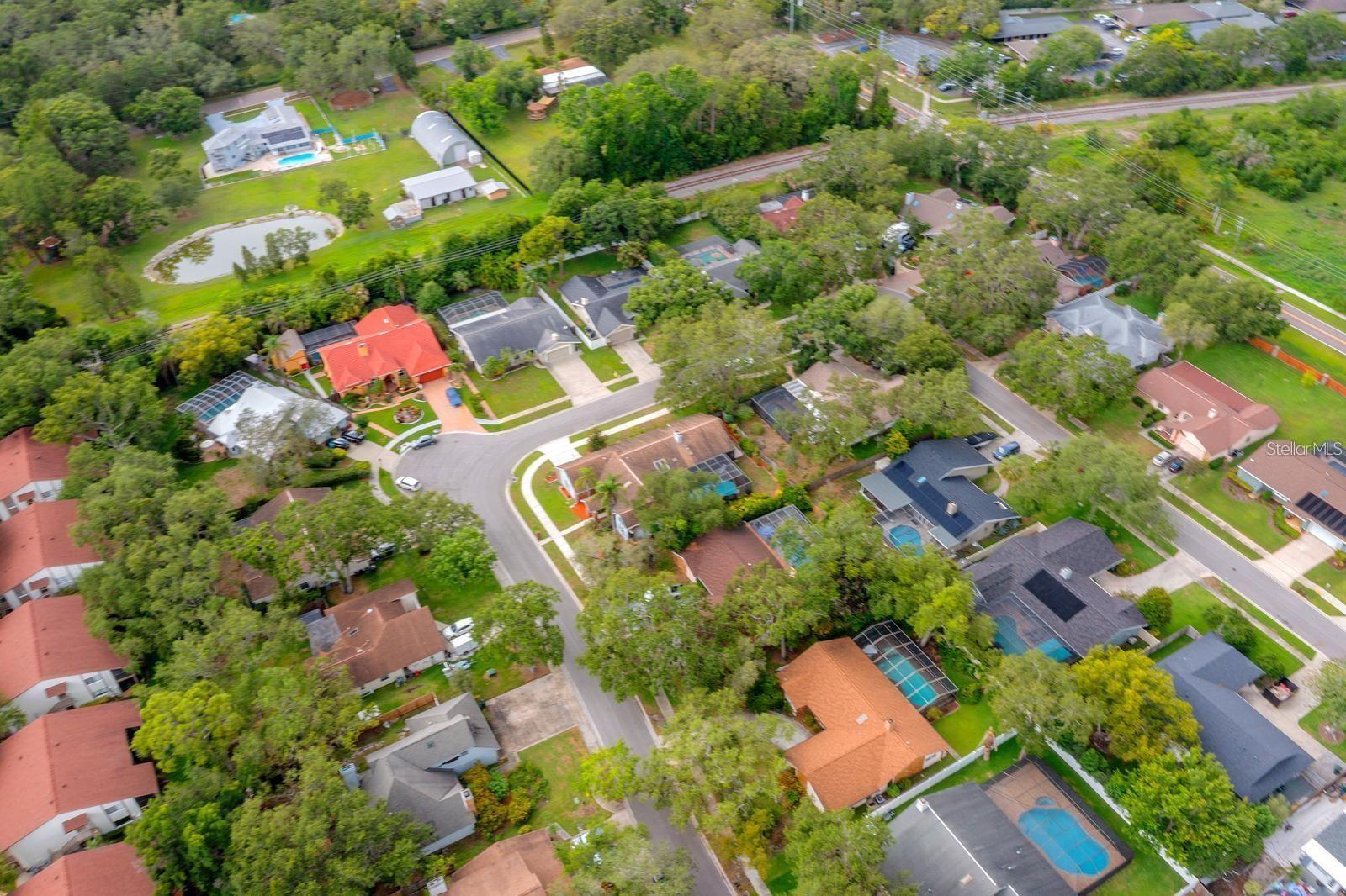 Image 38 of 42 For 625 Fayette Drive S