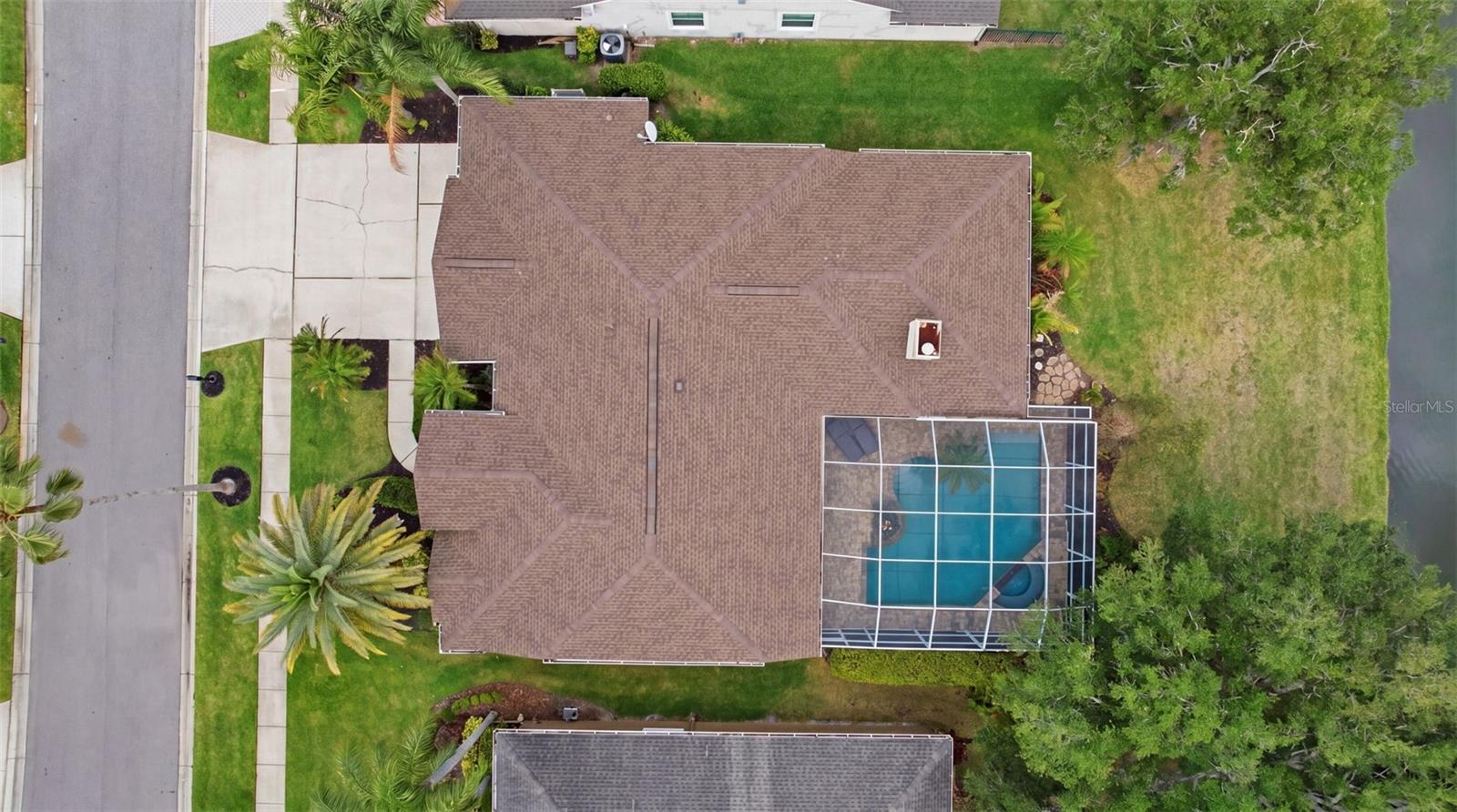 Listing photo id 31 for 11909 Middlebury Drive