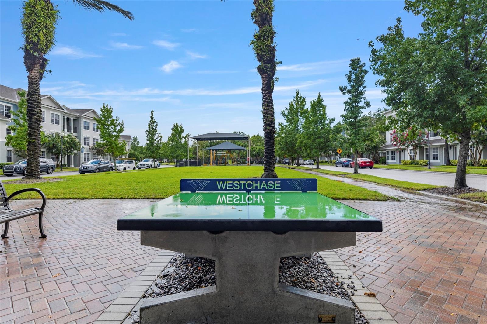 Listing photo id 39 for 11909 Middlebury Drive