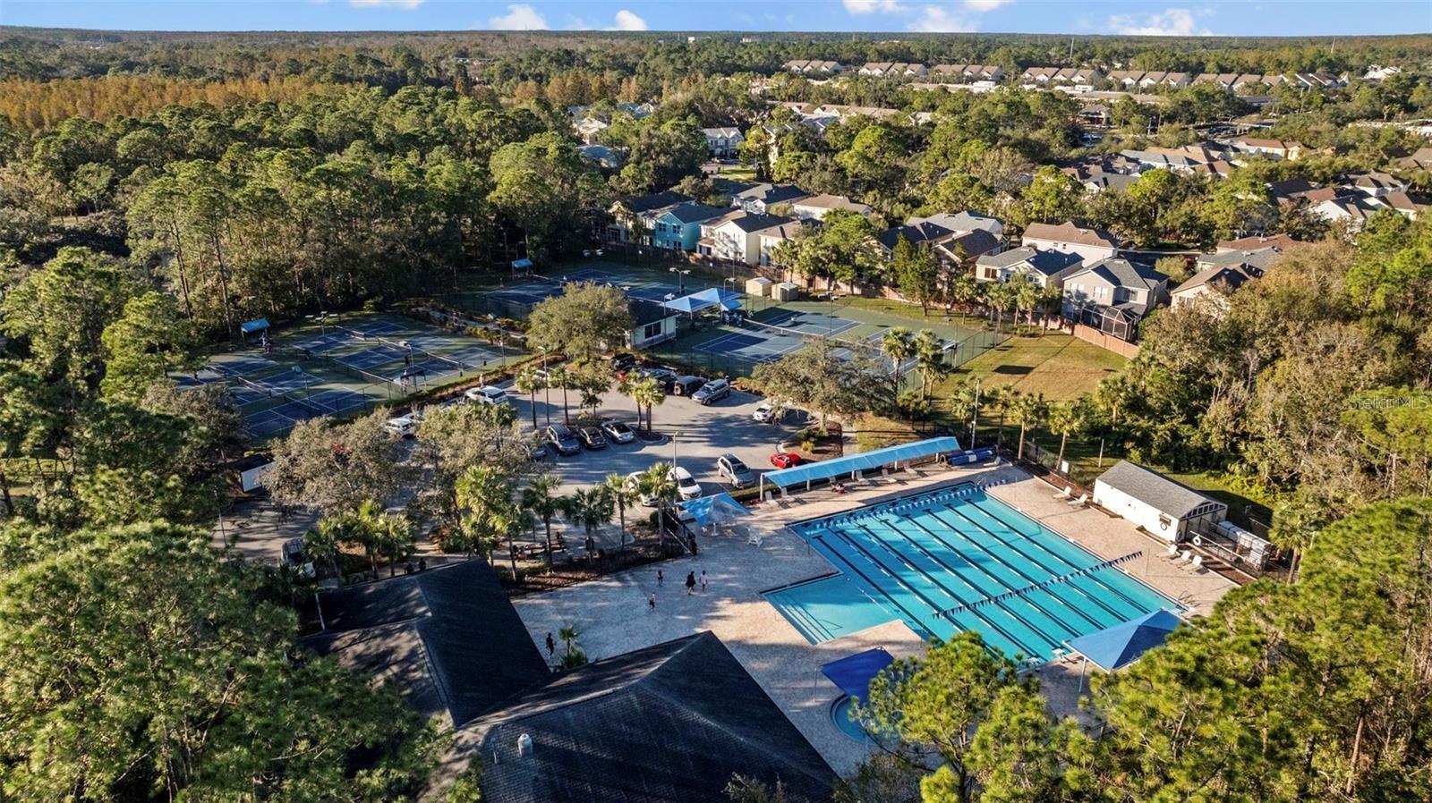 Listing photo id 40 for 11909 Middlebury Drive