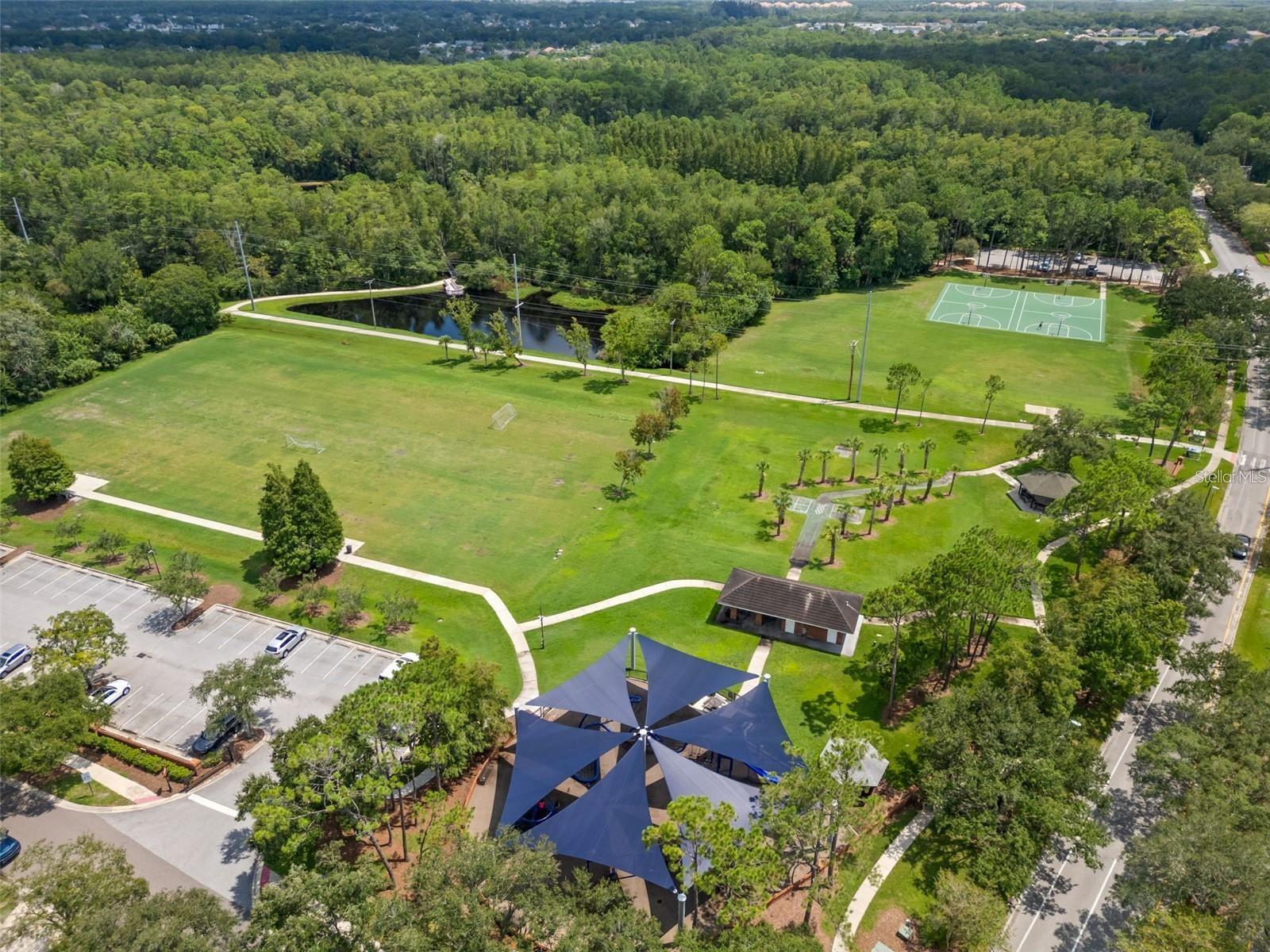 Listing photo id 45 for 11909 Middlebury Drive