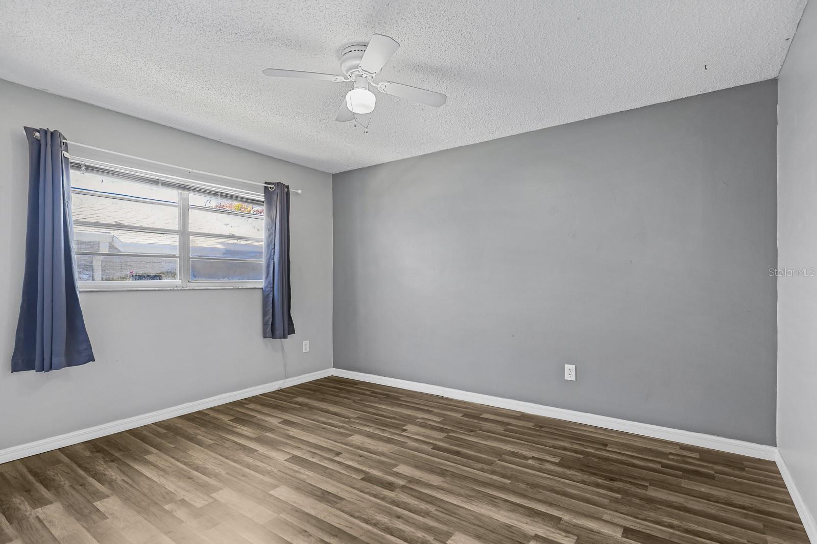 Image 20 of 30 For 3016 Sarah Drive