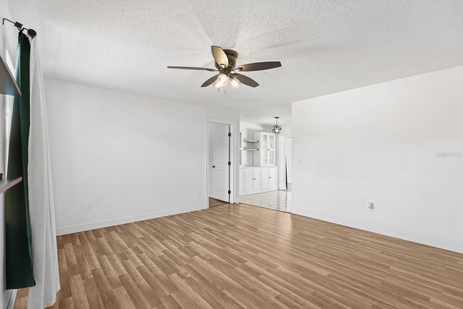 Image 6 of 30 For 3016 Sarah Drive