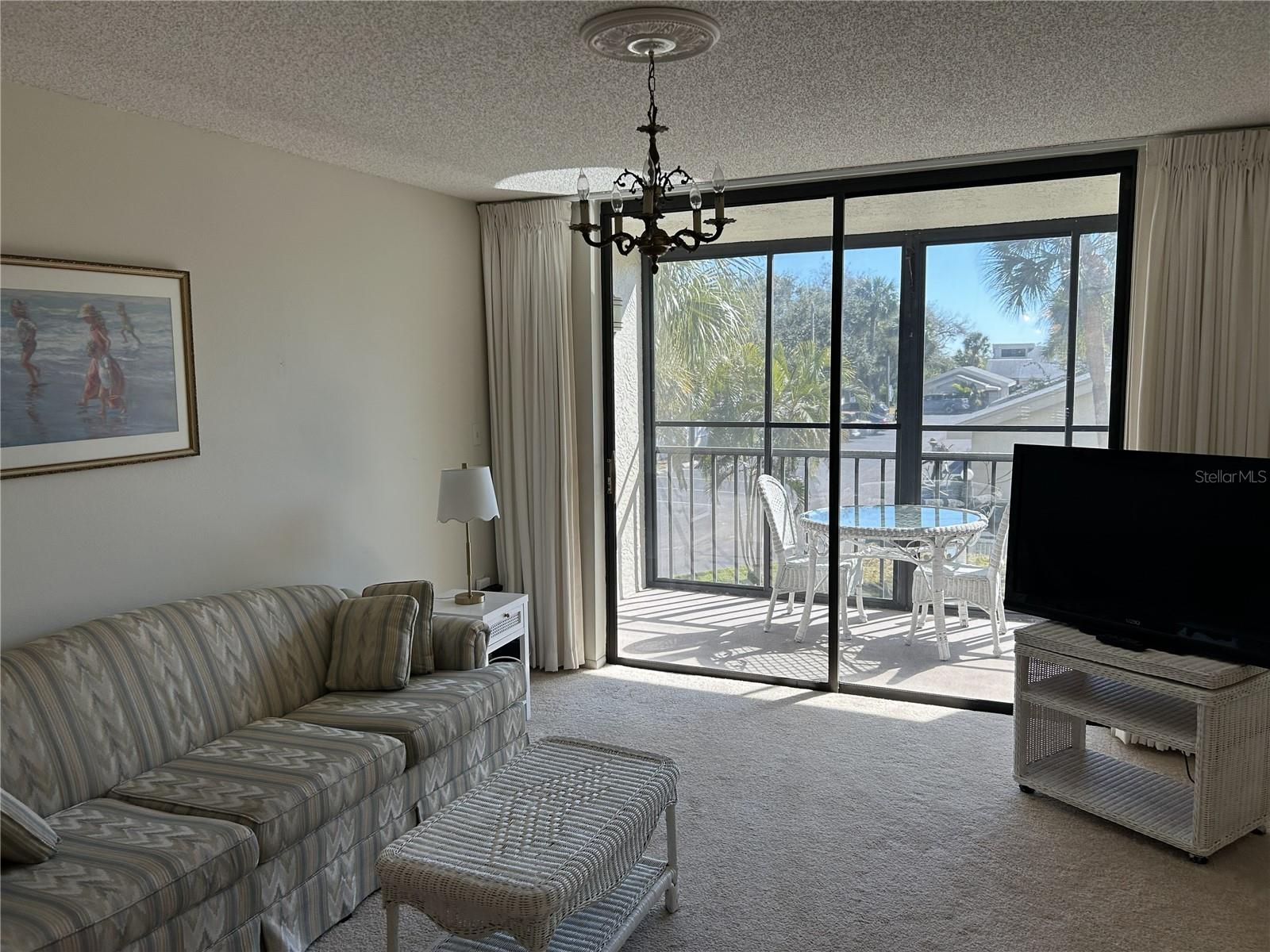 Image 13 of 50 For 1316 Pasadena Avenue S 202