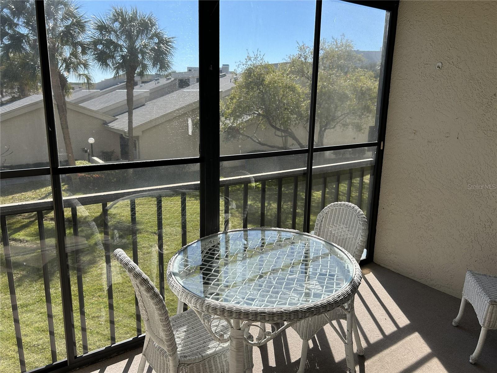 Image 23 of 50 For 1316 Pasadena Avenue S 202