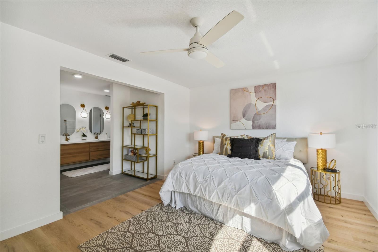 Image 14 of 29 For 1949 Dolphin Boulevard S