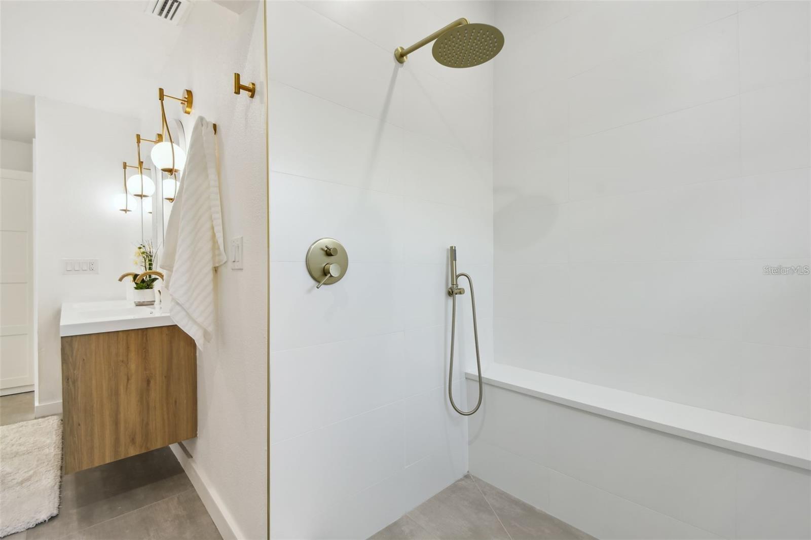 Image 17 of 29 For 1949 Dolphin Boulevard S