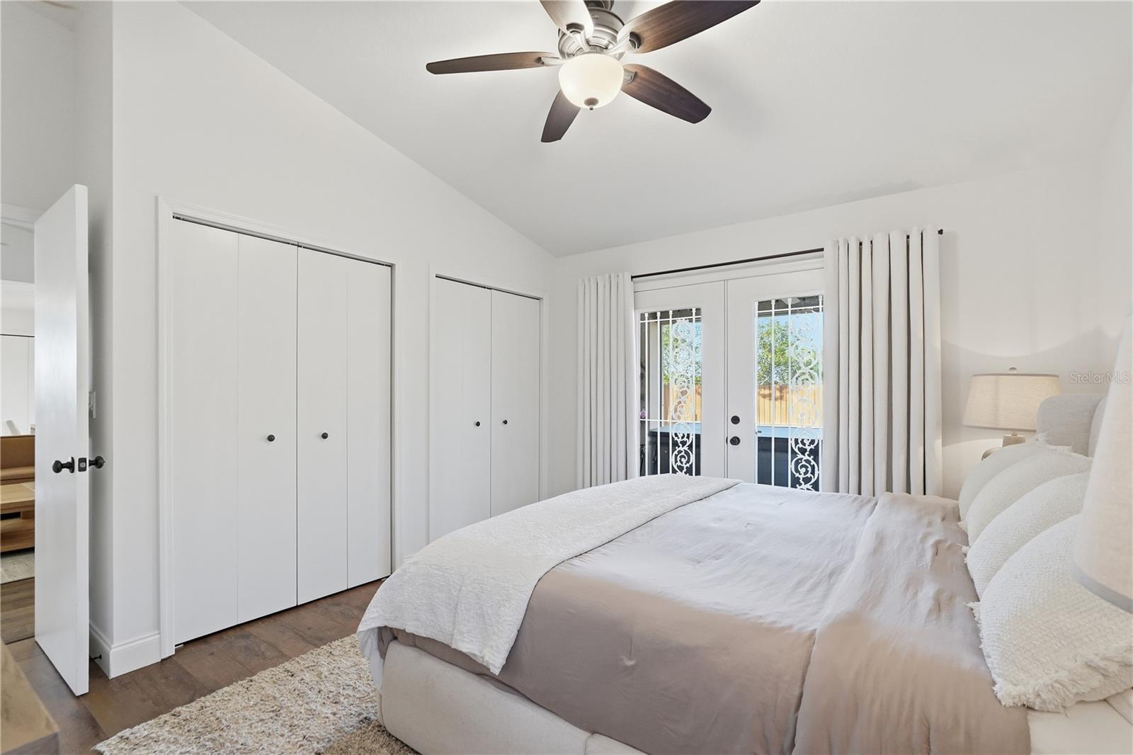 Image 11 of 30 For 1002 Ventana Drive