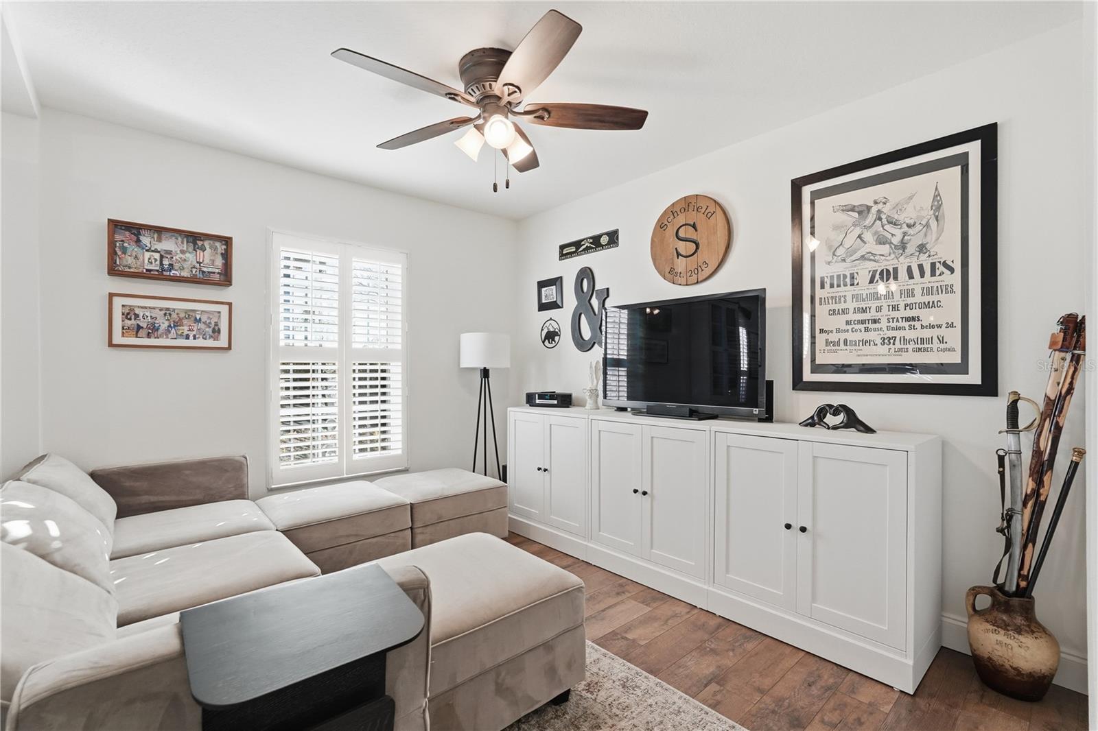 Image 15 of 30 For 1002 Ventana Drive