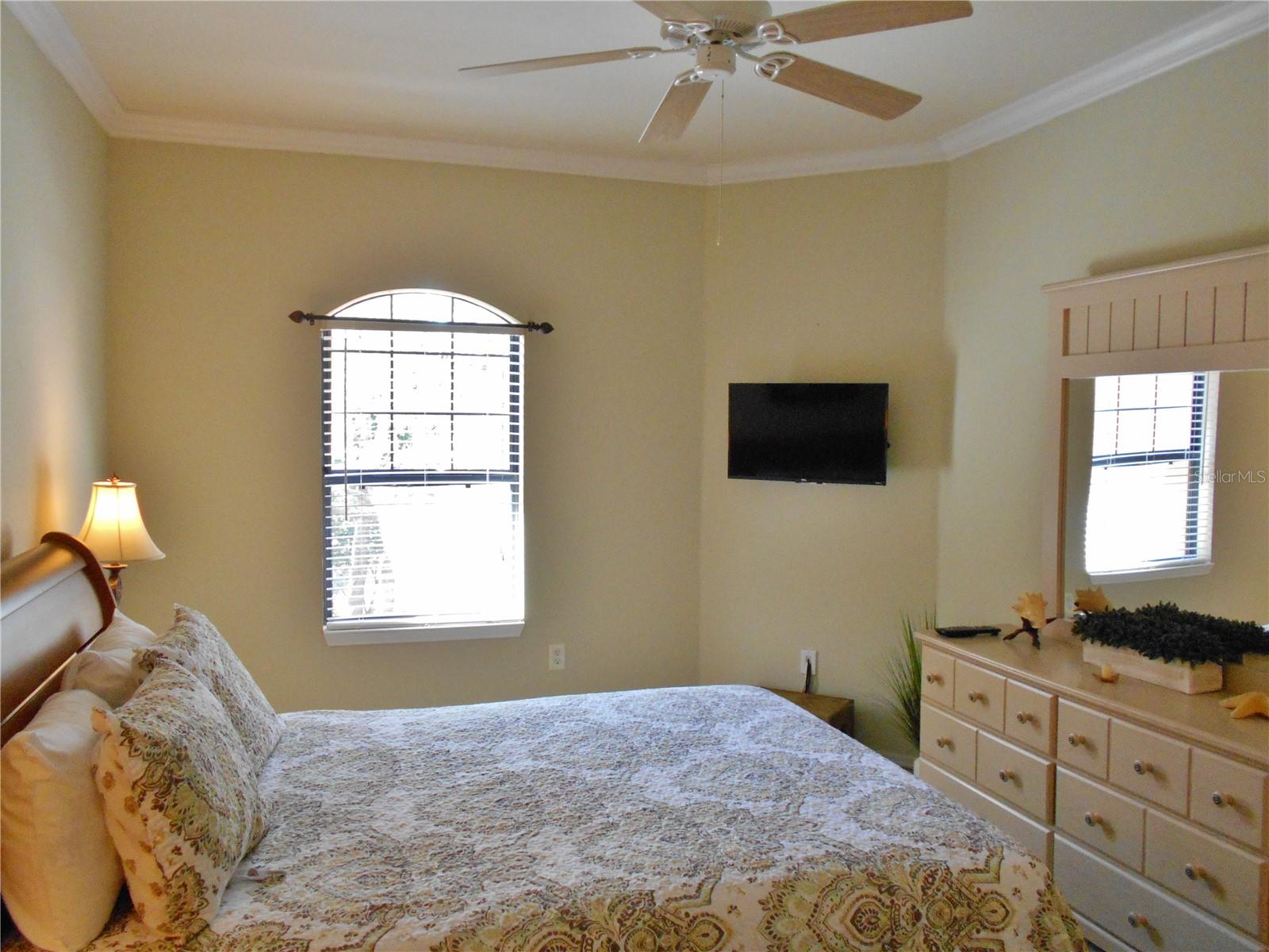 Image 16 of 33 For 2171 Portofino Place 7-2727