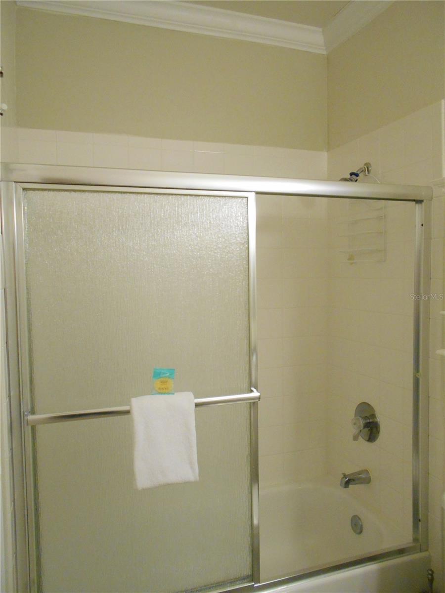 Image 21 of 33 For 2171 Portofino Place 7-2727