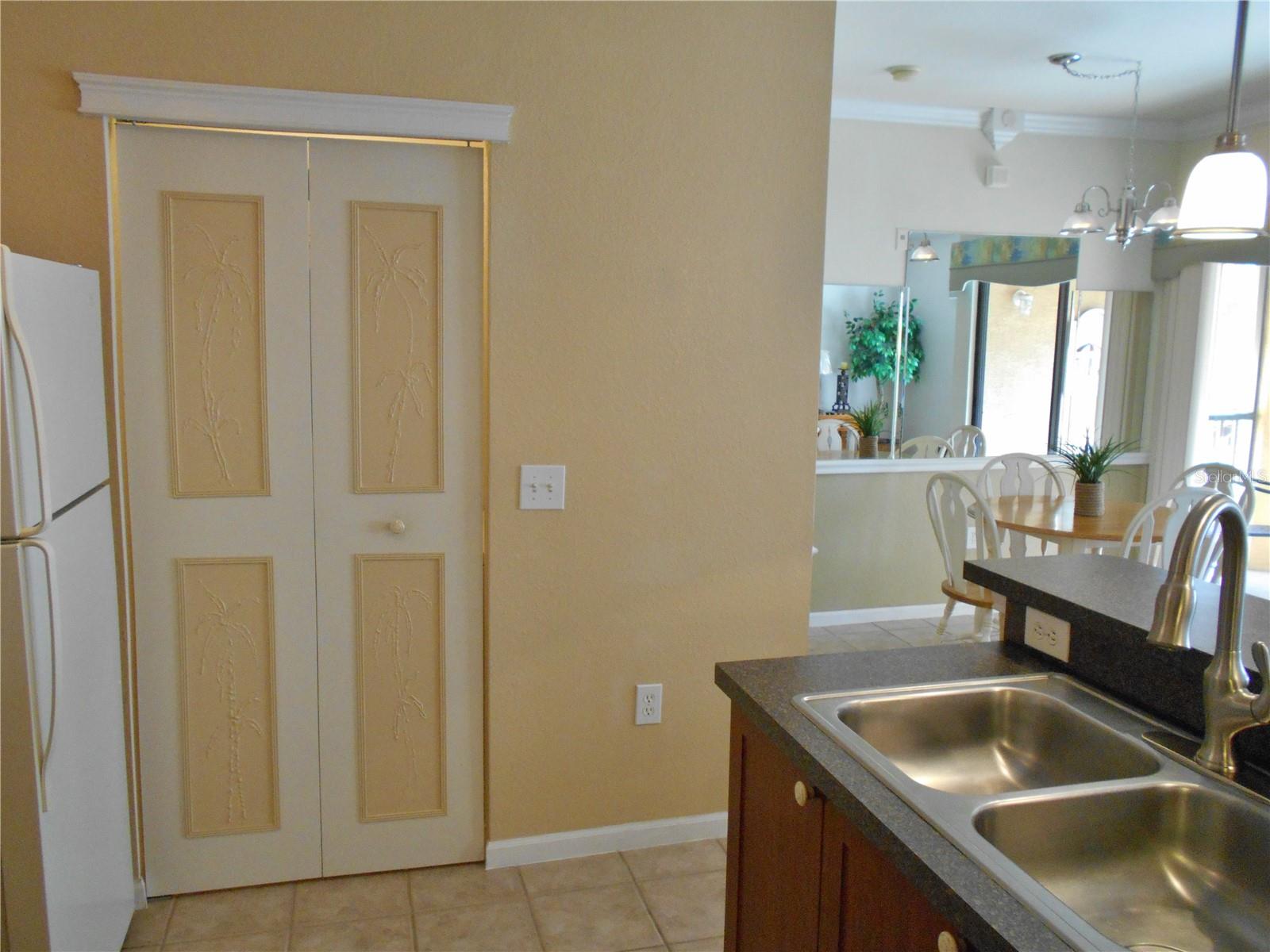 Image 23 of 33 For 2171 Portofino Place 7-2727