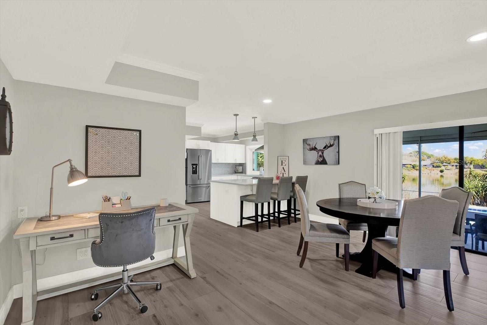 Listing photo id 12 for 1461 74th Circle Ne