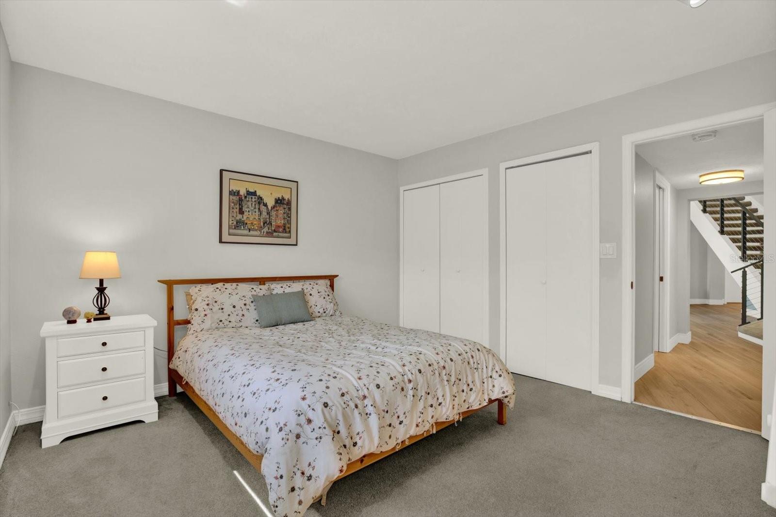 Listing photo id 44 for 1461 74th Circle Ne