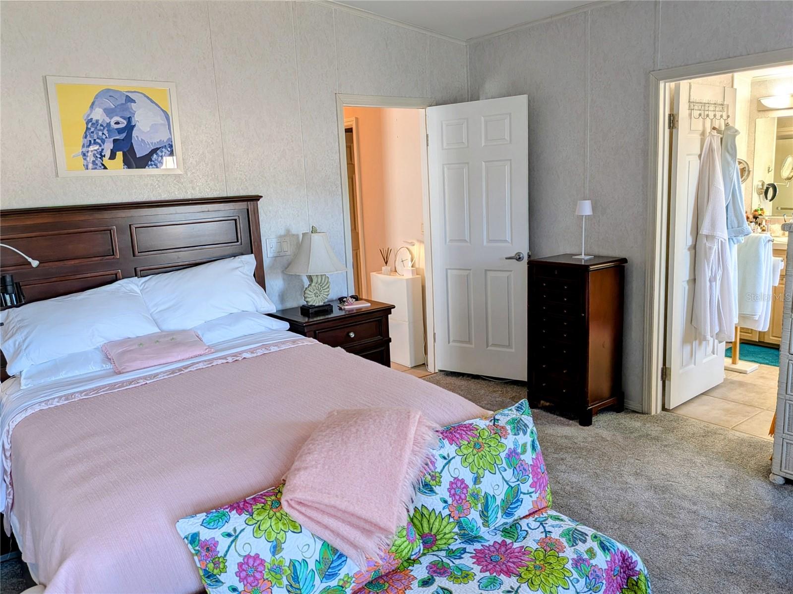 Image 23 of 26 For 34709 Lake Drive N