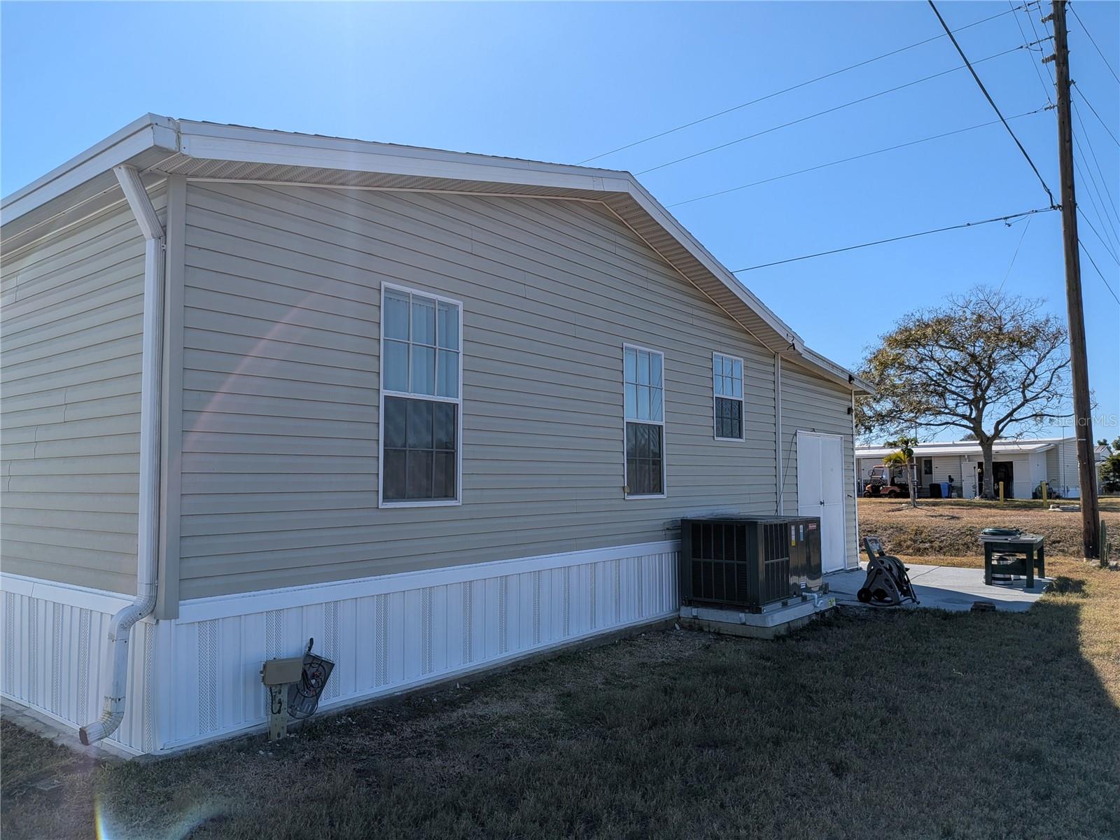 Image 26 of 26 For 34709 Lake Drive N