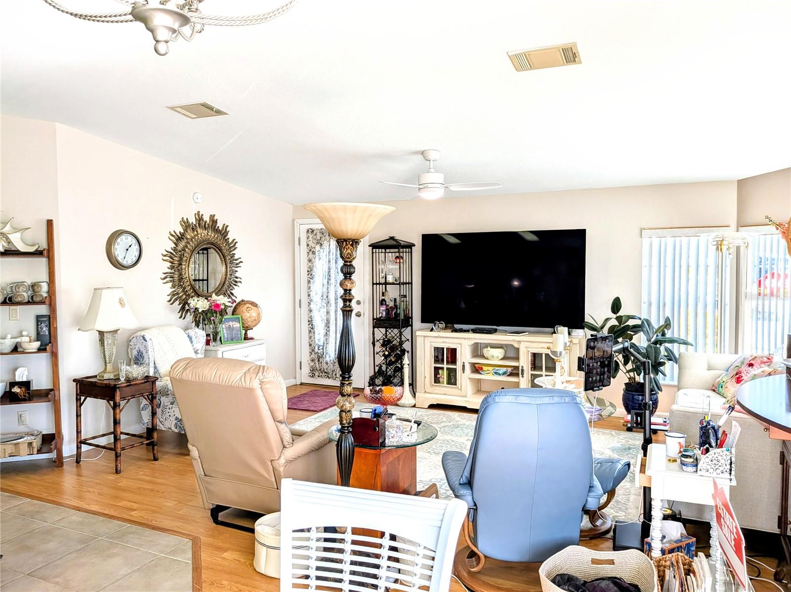 Image 6 of 26 For 34709 Lake Drive N