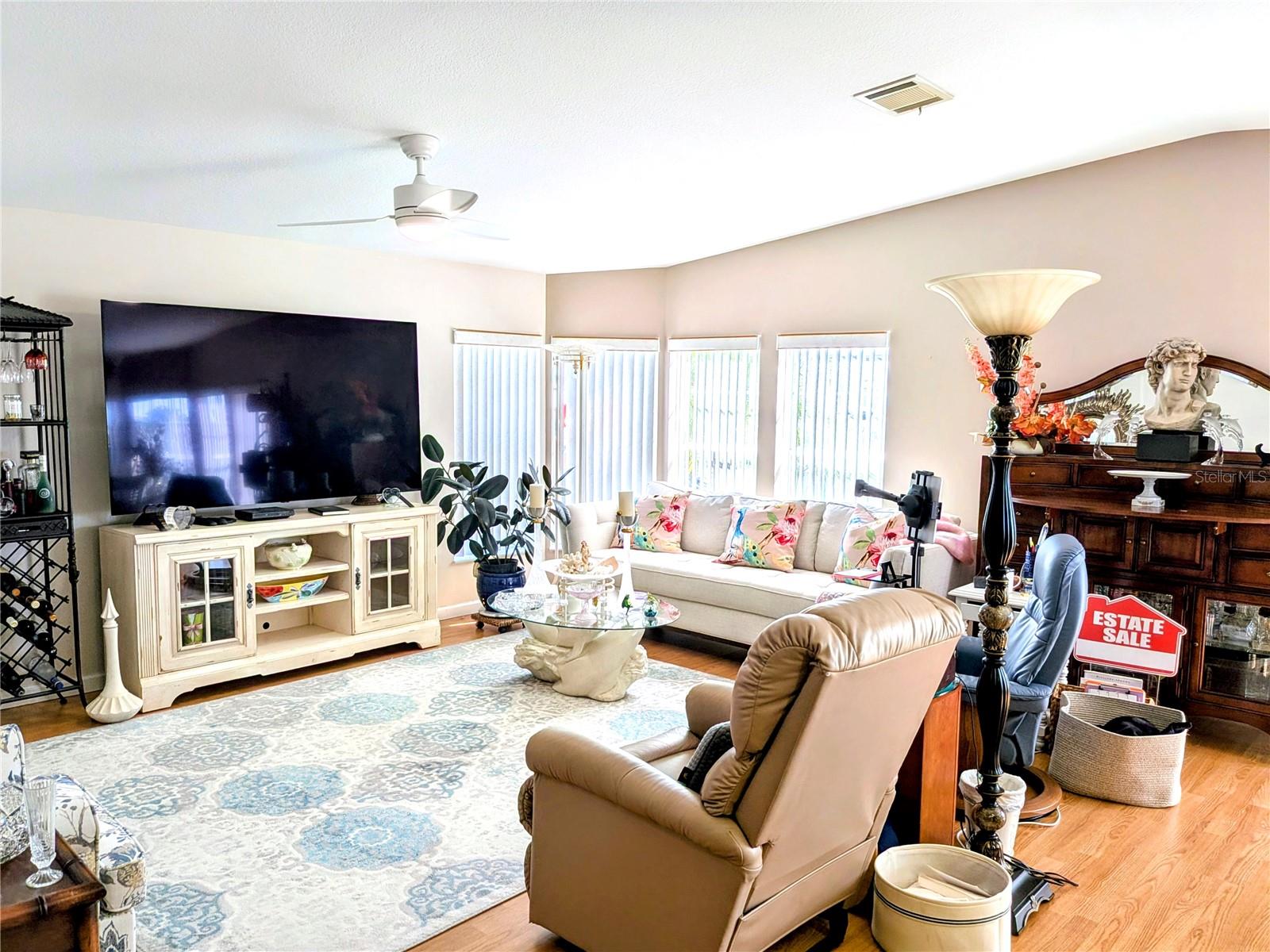 Image 7 of 26 For 34709 Lake Drive N