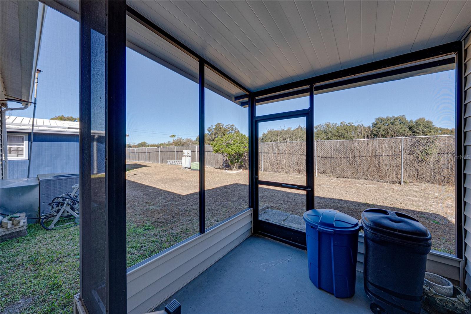 Image 30 of 44 For 35025 Mcculloughs Leap