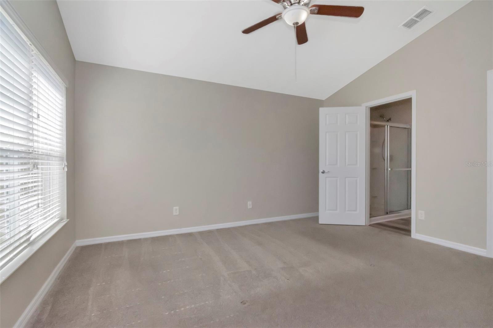 Image 16 of 32 For 15566 Sword Lily Place