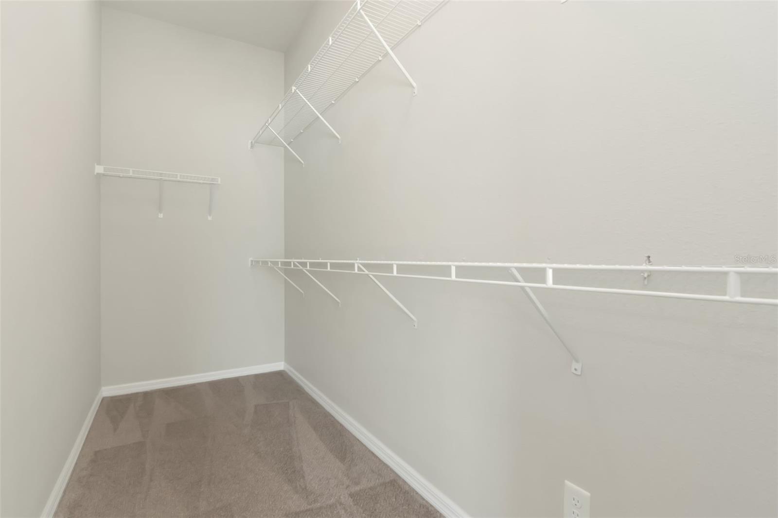 Image 18 of 32 For 15566 Sword Lily Place