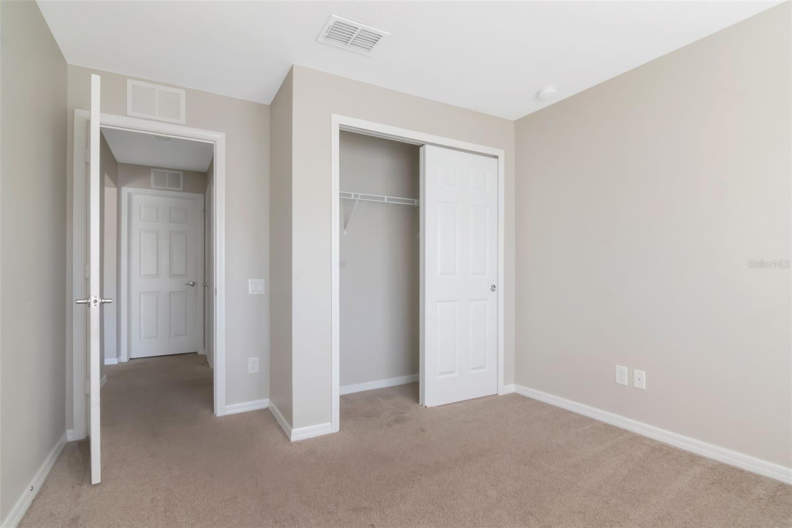 Image 26 of 32 For 15566 Sword Lily Place