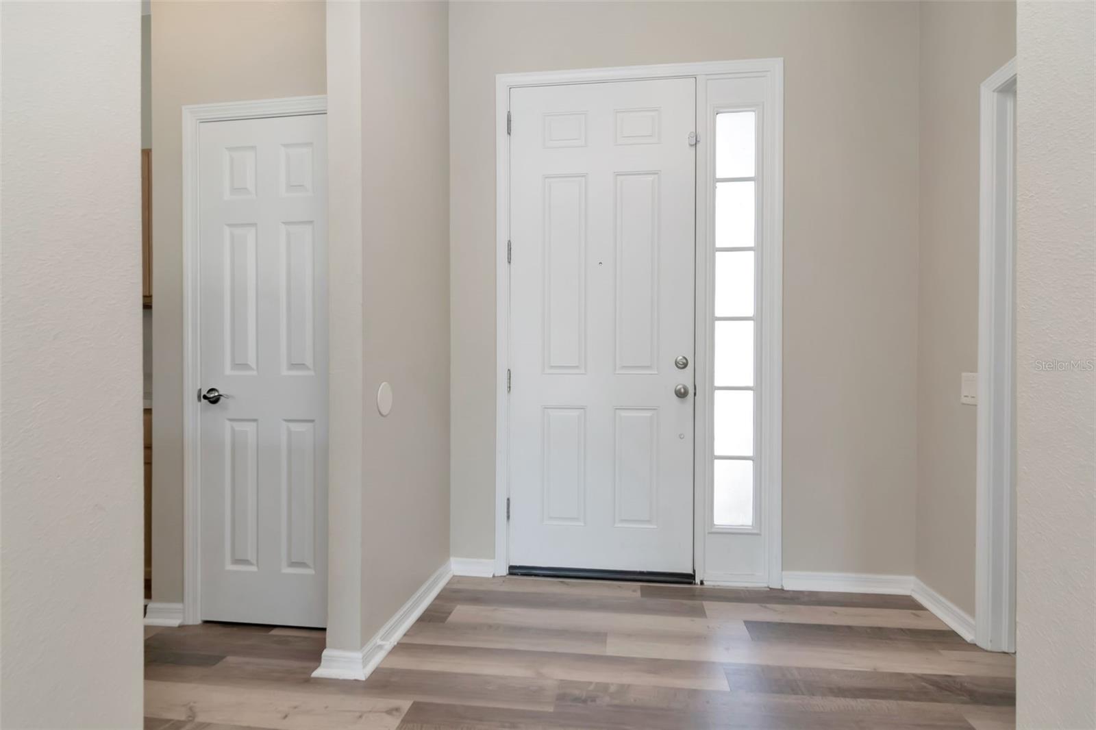 Image 3 of 32 For 15566 Sword Lily Place