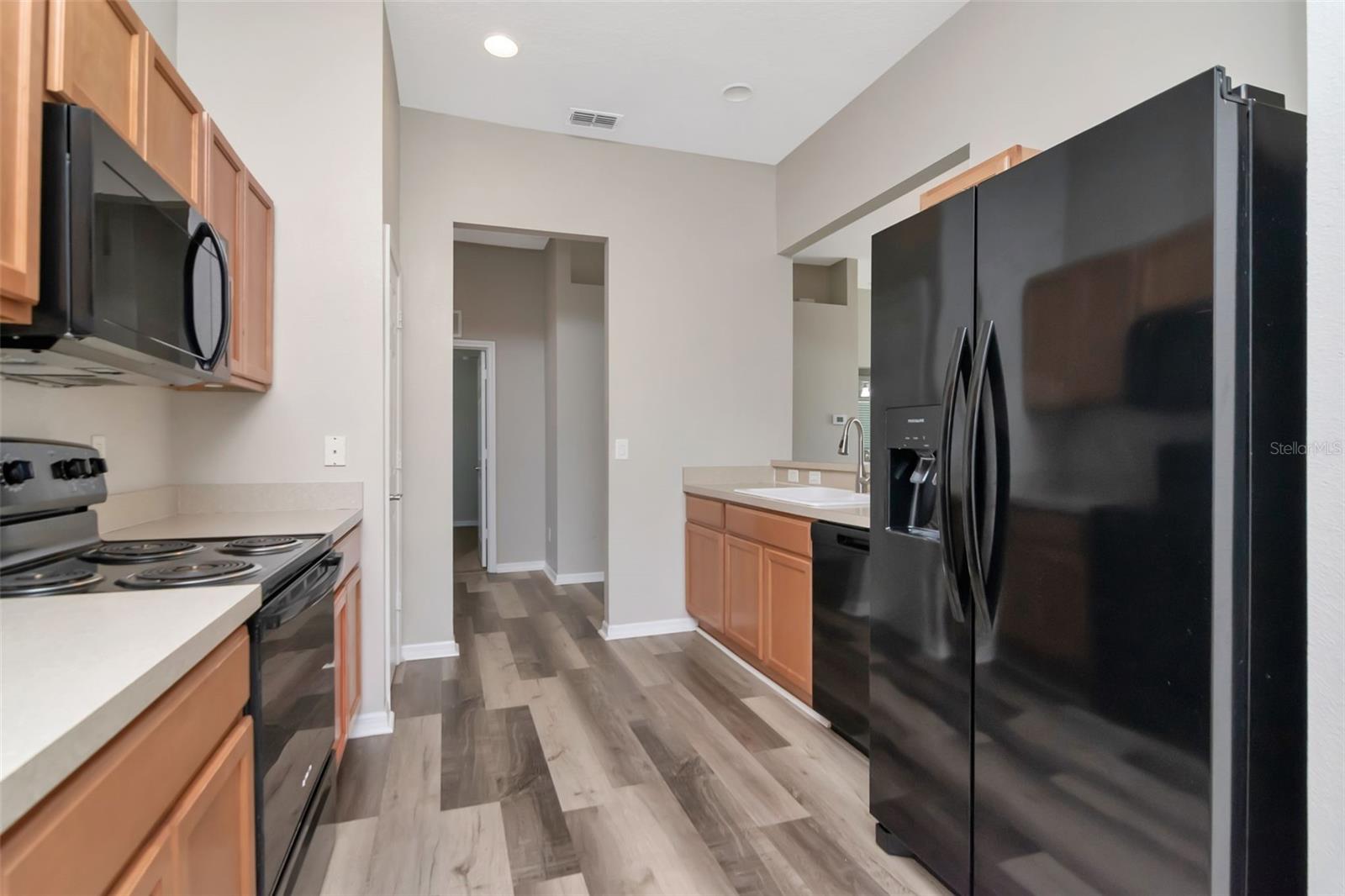 Image 7 of 32 For 15566 Sword Lily Place