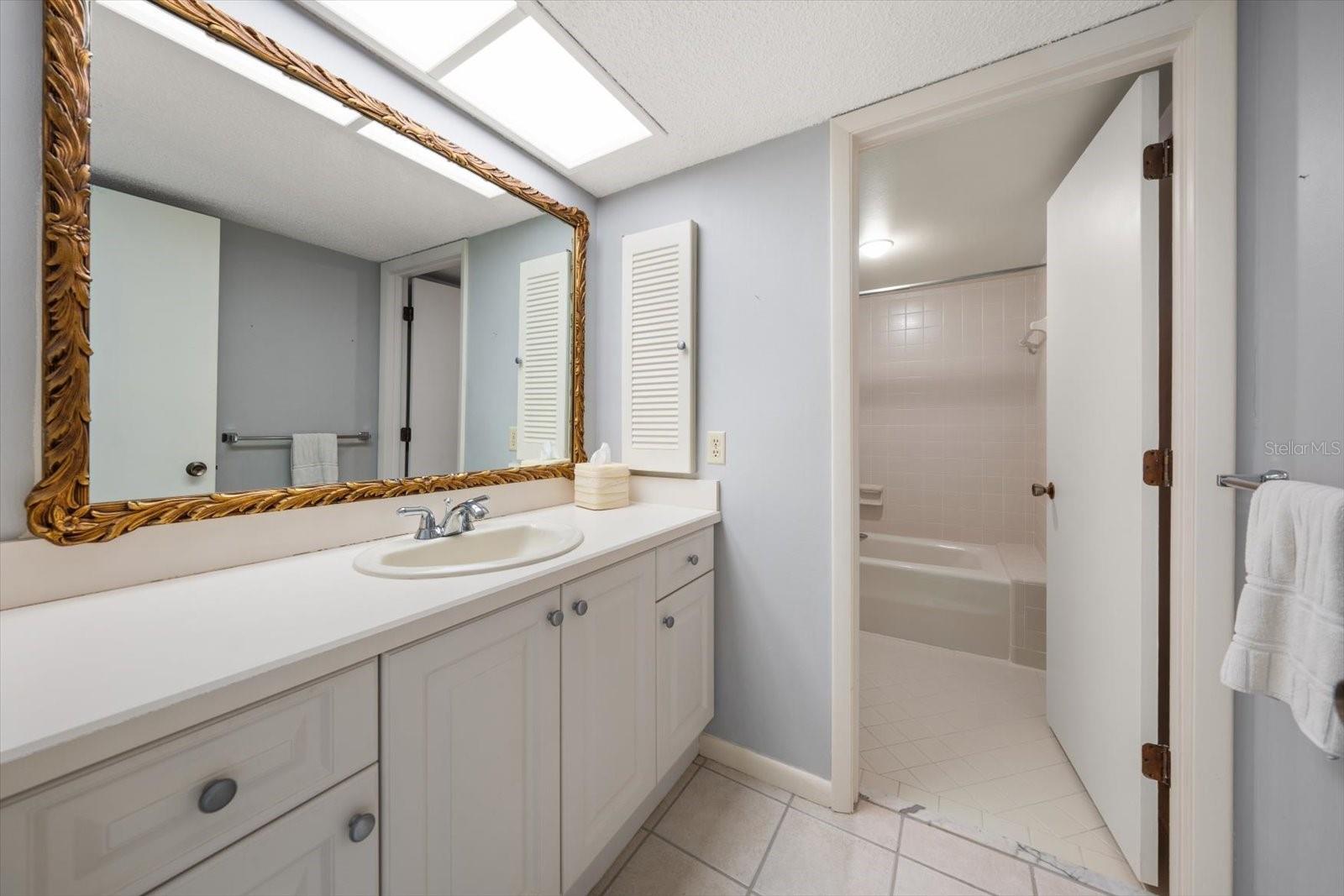 Image 22 of 42 For 1651 Sand Key Estates Court 26