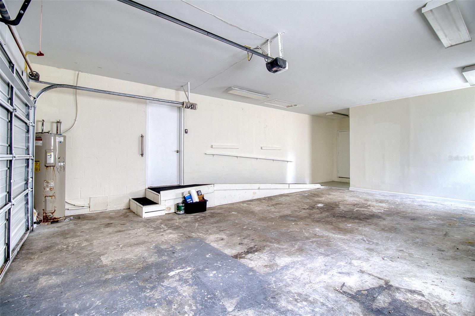 Image 23 of 34 For 555 54th Street N