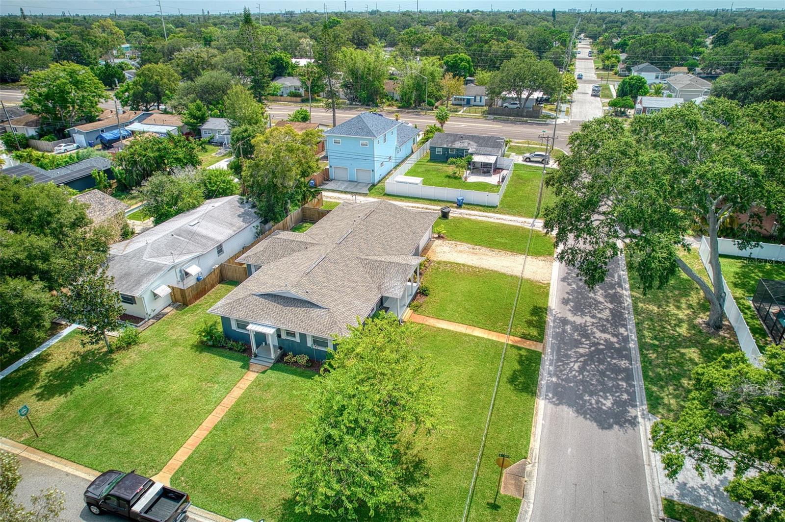 Image 30 of 34 For 555 54th Street N