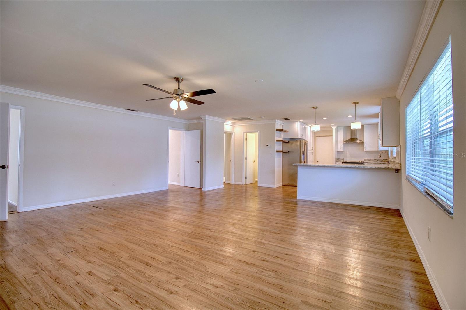 Image 6 of 34 For 555 54th Street N