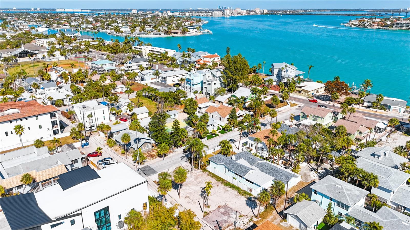 Image 7 of 18 For 108 13th Avenue