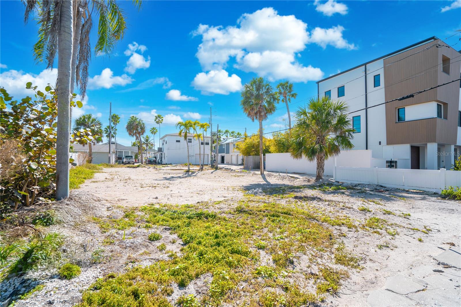 Image 9 of 18 For 108 13th Avenue