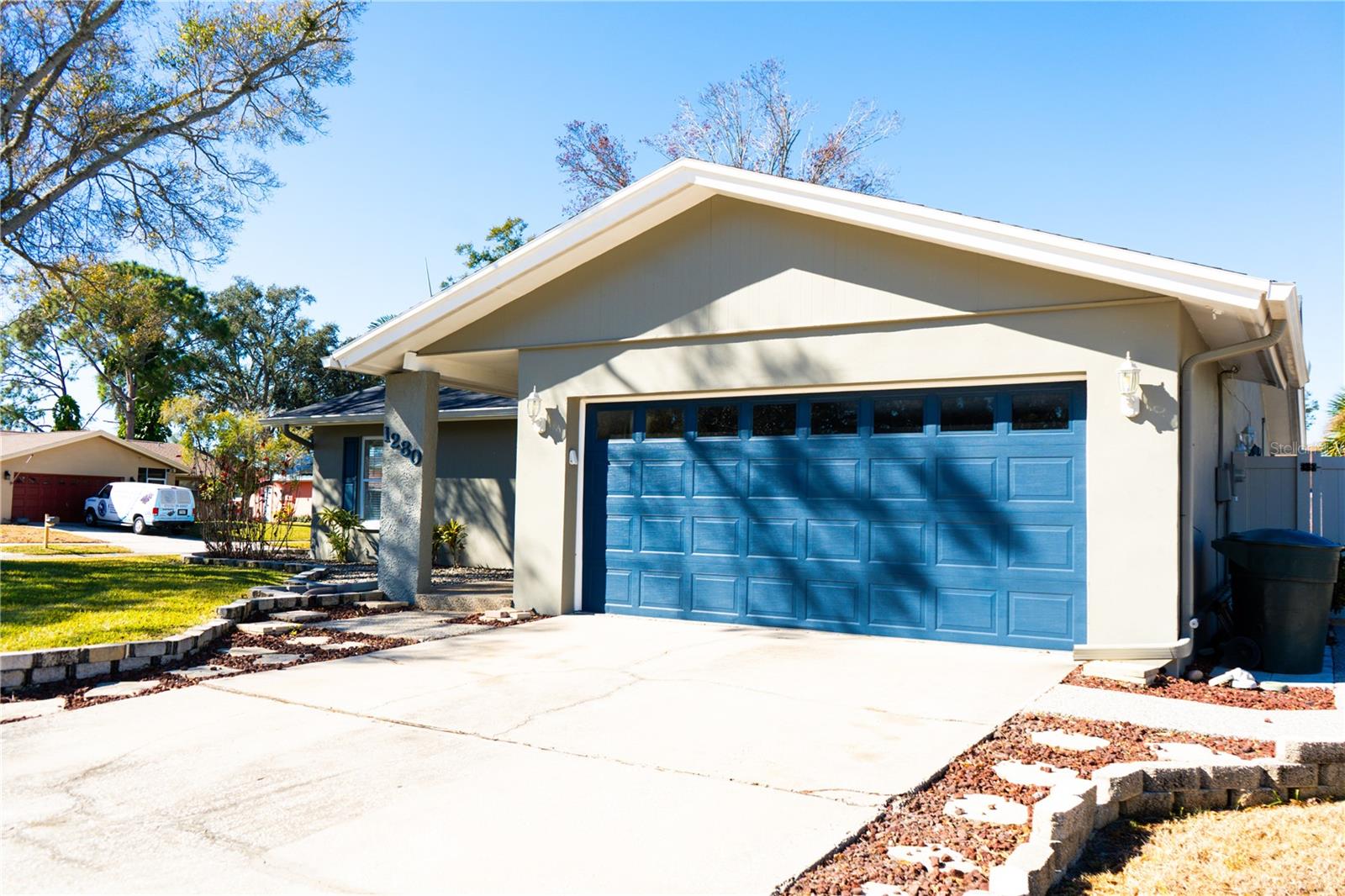 Image 15 of 69 For 1280 Glendale Drive