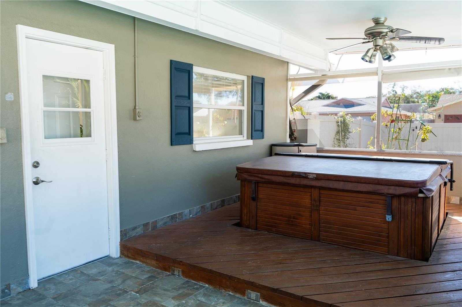 Image 25 of 69 For 1280 Glendale Drive